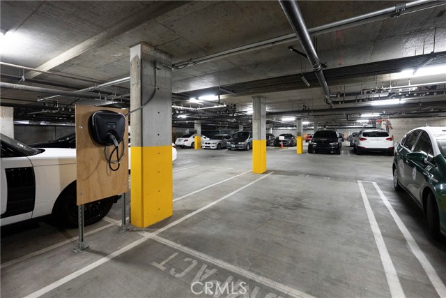 Detail Gallery Image 31 of 32 For 4820 Bellflower Ave #208,  North Hollywood,  CA 91601 - 3 Beds | 3 Baths