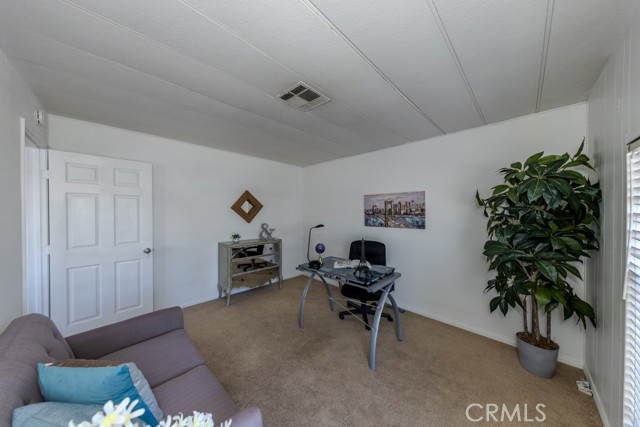 2851 Rolling Hills Drive, Fullerton CA: https://media.crmls.org/medias/eeb3e51f-3571-4333-9f08-c46de3e6796a.jpg