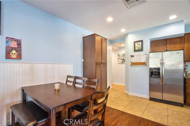 27477 Hazelhurst Street, Murrieta CA: https://media.crmls.org/medias/eeb4435e-34d4-4808-9369-70a67759a40a.jpg
