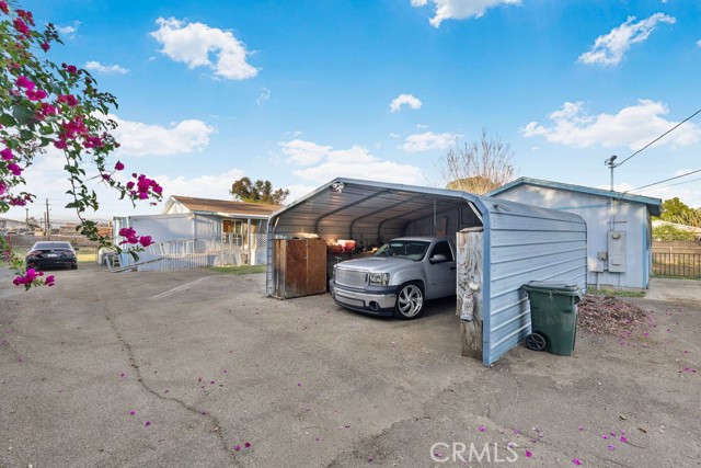  Commercial for Sale in Bloomington, California