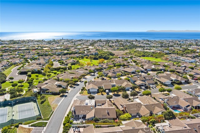 Detail Gallery Image 2 of 27 For 14 Sandbar Dr, Corona Del Mar,  CA 92625 - 3 Beds | 2 Baths