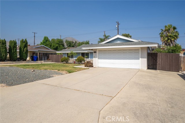 6145 Orange Knoll Ave, San Bernardino, CA 92404