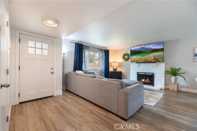 20869 Moonlake Street, Walnut CA: https://media.crmls.org/medias/eeb6b74c-085a-49ef-8346-9ae9e05a544a.jpg