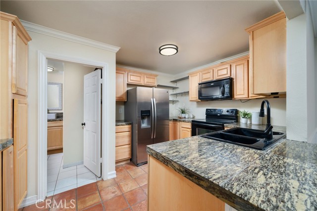 Detail Gallery Image 9 of 21 For 360 S Euclid Ave #229,  Pasadena,  CA 91101 - 1 Beds | 1 Baths