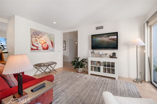 Detail Gallery Image 28 of 28 For 10 Rue Grand Vallee, Newport Beach,  CA 92660 - 2 Beds | 2 Baths