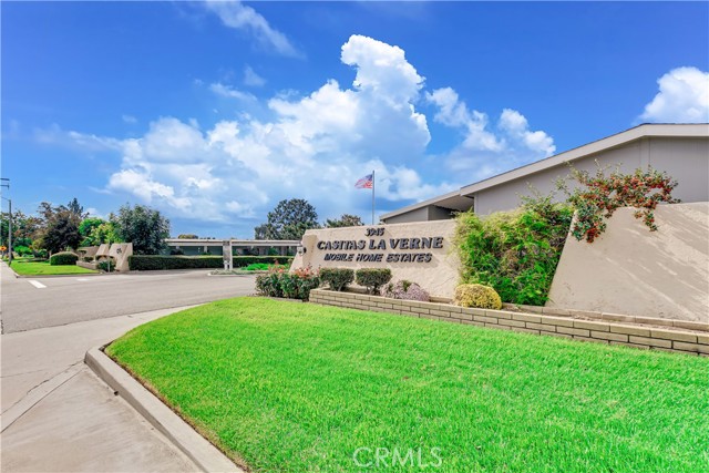 Detail Gallery Image 2 of 43 For 3945 Bradford #135,  La Verne,  CA 91750 - 3 Beds | 2 Baths