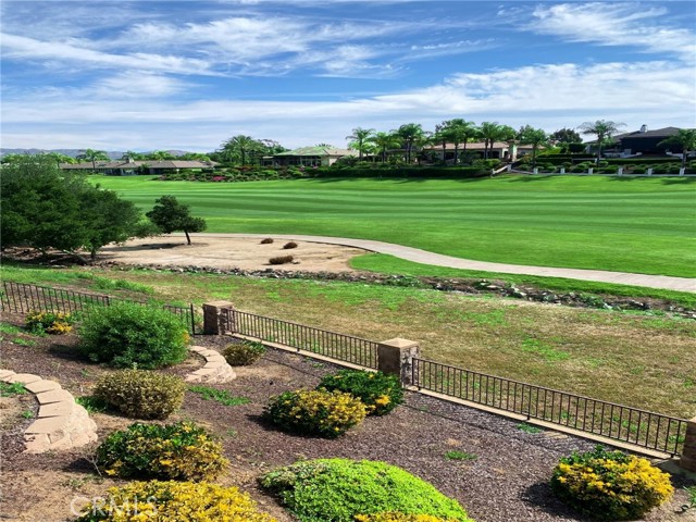 Detail Gallery Image 5 of 6 For 22444 Poplar Court, Murrieta,  CA 92562 - 3 Beds | 3/1 Baths