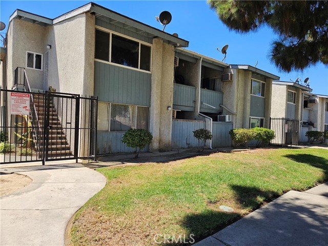 Detail Gallery Image 1 of 26 For 21800 Schoenborn St #163,  Canoga Park,  CA 91304 - 1 Beds | 1 Baths