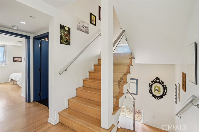 3640 Roseview Avenue, Los Angeles CA: https://media.crmls.org/medias/eebd1afa-77c5-4f4c-9fef-3babac701379.jpg