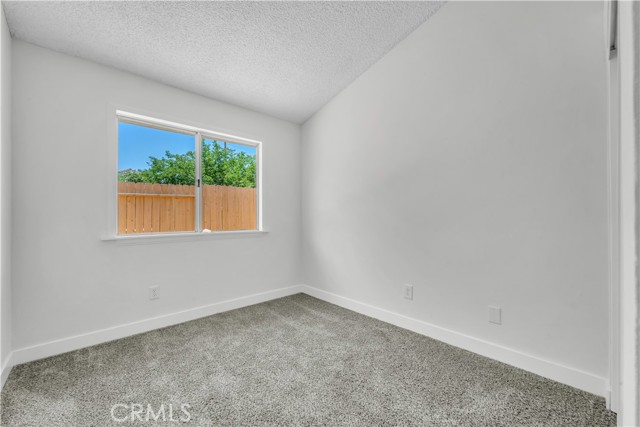 Detail Gallery Image 17 of 39 For 37483 Cambridge Ln, Palmdale,  CA 93550 - 3 Beds | 2 Baths