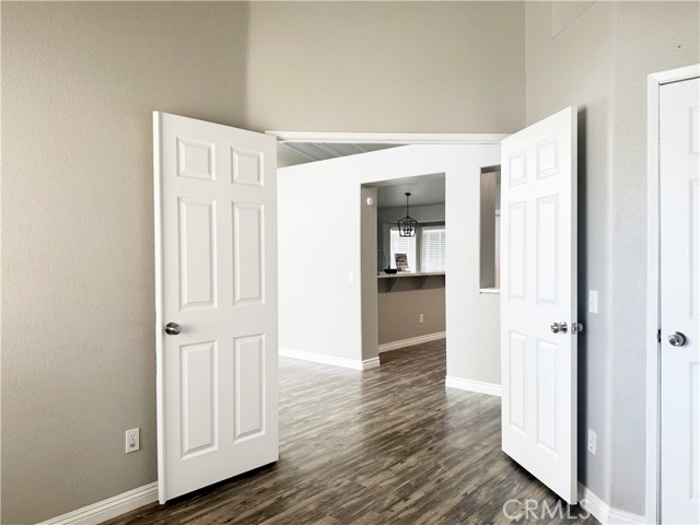Detail Gallery Image 36 of 73 For 8910 Glenwood, Hesperia,  CA 92344 - 4 Beds | 2 Baths