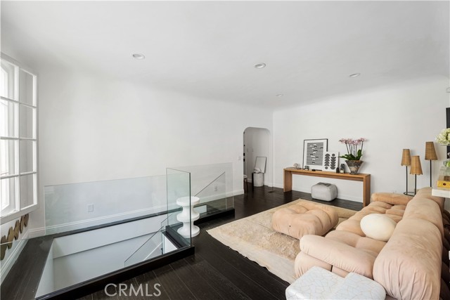Detail Gallery Image 6 of 31 For 1345 N Hayworth Ave #6,  West Hollywood,  CA 90046 - 3 Beds | 2 Baths