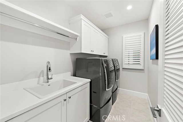 Detail Gallery Image 34 of 45 For 101 Artista, Irvine,  CA 92602 - 4 Beds | 4 Baths