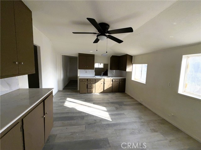 Detail Gallery Image 7 of 26 For 412 Mary, Maricopa,  CA 93252 - 3 Beds | 1 Baths