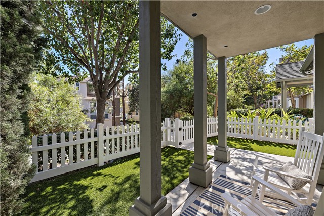 14 Passaflora Lane, Ladera Ranch CA: https://media.crmls.org/medias/eec2c0cb-b2f9-46d7-a169-714b648fb0ea.jpg