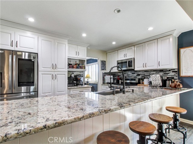 Detail Gallery Image 11 of 28 For 1669 Erin Ave, Upland,  CA 91784 - 4 Beds | 2 Baths