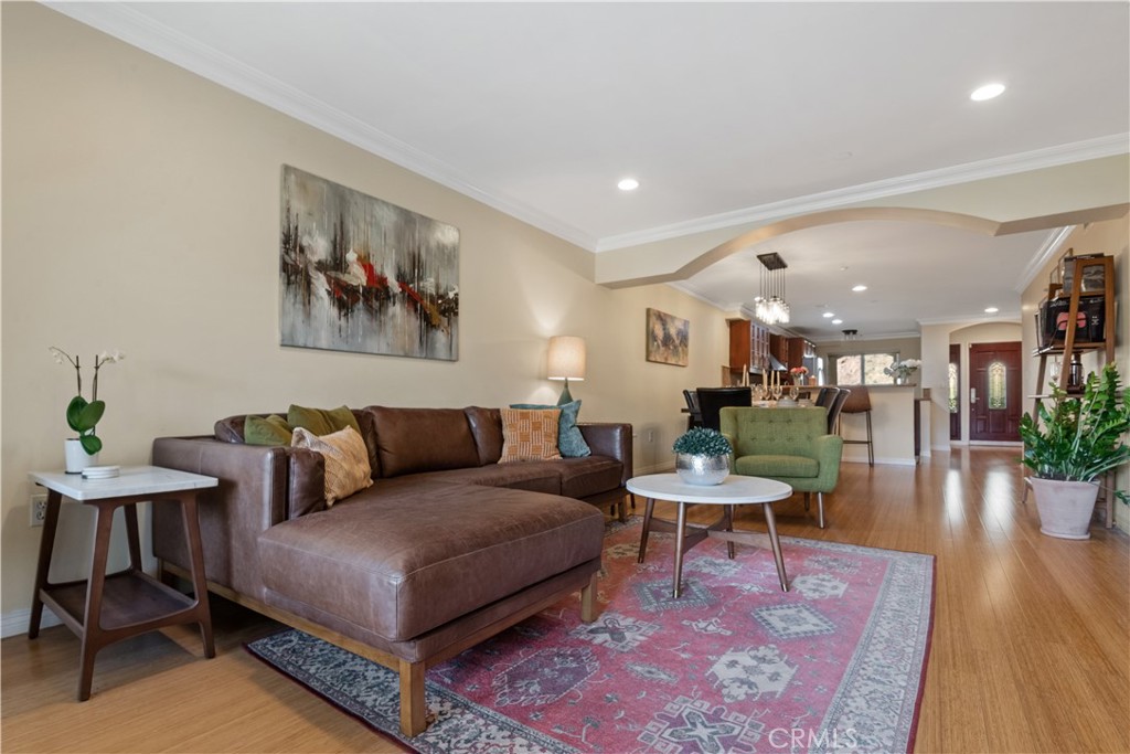 MLS #SR25246946 image #11