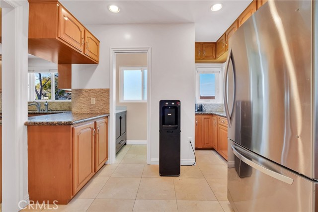 Image 22 of 61 For 4 Silverleaf