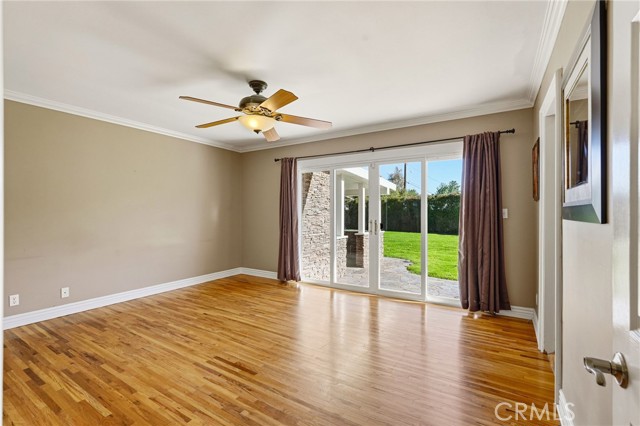 Detail Gallery Image 12 of 64 For 22301 Marilla St, Chatsworth,  CA 91311 - 4 Beds | 3 Baths