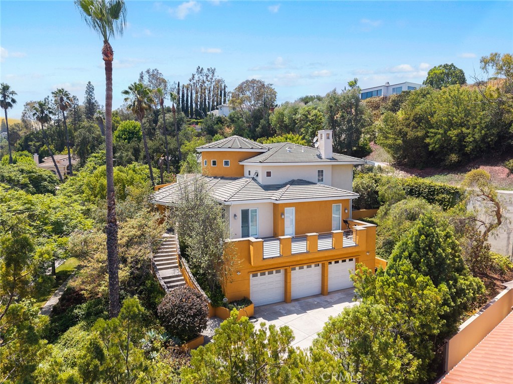838 Braewood Court