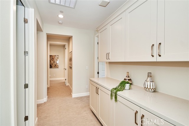 133 Aspect, Irvine CA: https://media.crmls.org/medias/eec4cb48-333b-40f0-83de-a5fa08f0a77a.jpg
