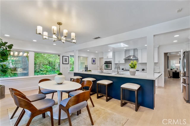 Detail Gallery Image 12 of 45 For 28 W Sycamore Ave, Arcadia,  CA 91006 - 4 Beds | 4 Baths
