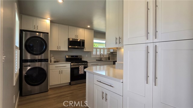 Detail Gallery Image 14 of 36 For 3280 Orlando Rd, Pasadena,  CA 91107 - 3 Beds | 2 Baths