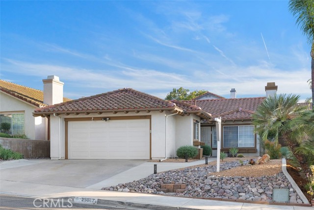 25047 Parkcrest Drive, Murrieta CA: https://media.crmls.org/medias/eec65842-d558-4c00-8312-8e8794cab970.jpg