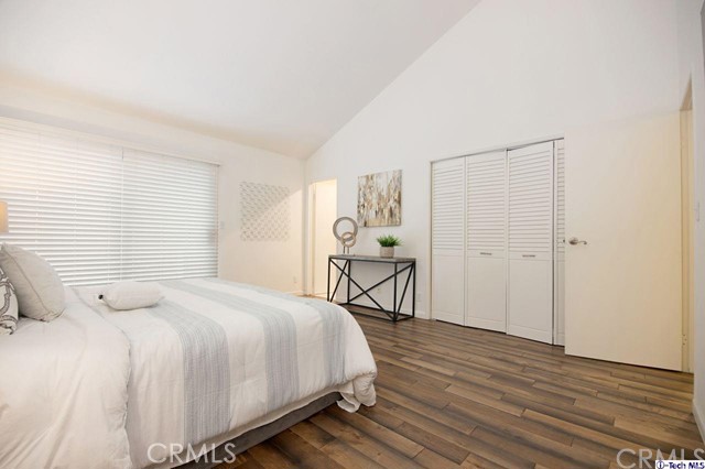 2 Bed Home for Sale in Los Angeles, California