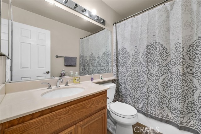 12284 Sandy Creek, Riverside CA: https://media.crmls.org/medias/eec6b40c-ab63-4541-85b3-eaba8c5f43f7.jpg