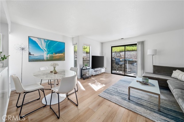 Detail Gallery Image 2 of 30 For 2975 Rockview Pl #13,  San Luis Obispo,  CA 93401 - 2 Beds | 1 Baths