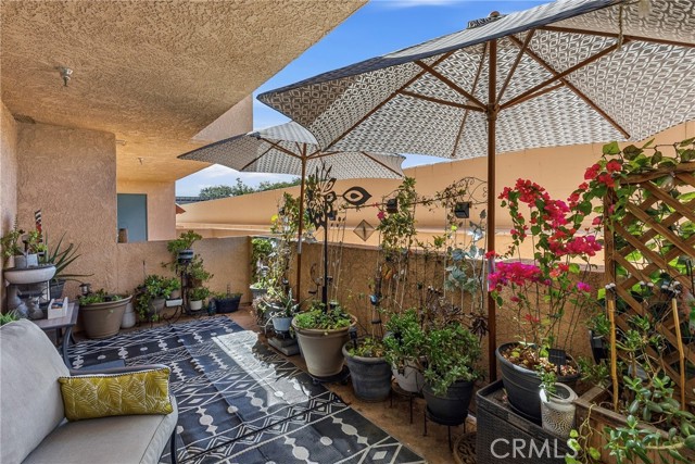 Detail Gallery Image 13 of 22 For 11410 Brookshire #117,  Downey,  CA 90241 - 1 Beds | 1 Baths