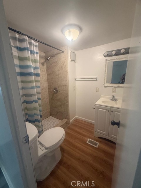 33013 Arbolado Lane, Lake Elsinore CA: https://media.crmls.org/medias/eec7b6c1-584c-46ec-9fe2-df097d9dbe8d.jpg