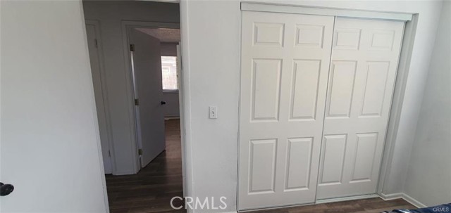 20221 Zuni Road, Apple Valley CA: https://media.crmls.org/medias/eec84ee9-7568-4552-a8fe-1e88544343d4.jpg