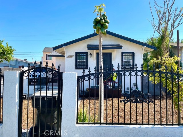 228 W 87th Pl, Los Angeles, CA 90003