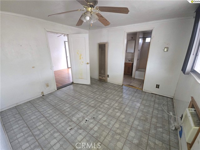 Detail Gallery Image 19 of 27 For 3581 E Alta, Fresno,  CA 93702 - 3 Beds | 2 Baths