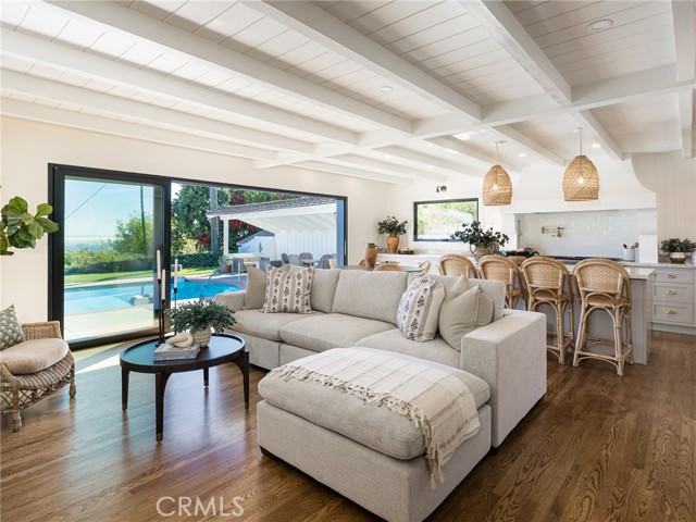Detail Gallery Image 21 of 59 For 2636 Sunnyside Ridge Road, Rancho Palos Verdes,  CA 90275 - 4 Beds | 3 Baths