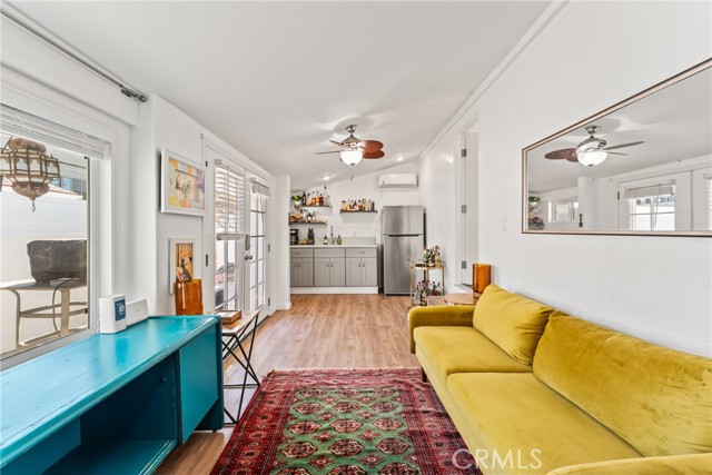 Detail Gallery Image 16 of 40 For 5516 Willowcrest, North Hollywood,  CA 91601 - 3 Beds | 2 Baths