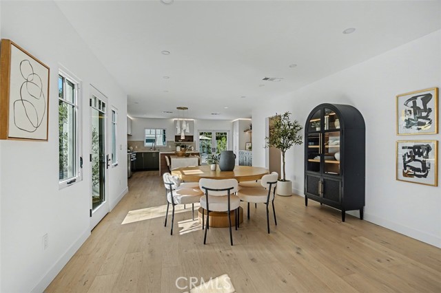 Detail Gallery Image 11 of 43 For 1317 Ethel St, Glendale,  CA 91207 - 3 Beds | 3 Baths