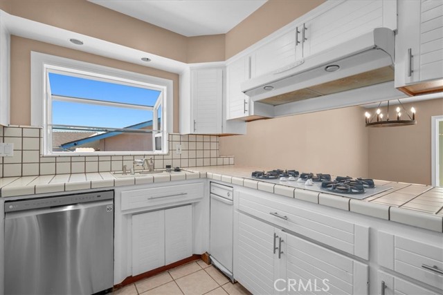 Detail Gallery Image 13 of 45 For 1930 Avenida Aprenda, Rancho Palos Verdes,  CA 90275 - 4 Beds | 2 Baths