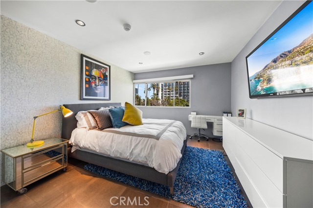 Detail Gallery Image 43 of 67 For 101 California Ave #301,  Santa Monica,  CA 90403 - 2 Beds | 2 Baths