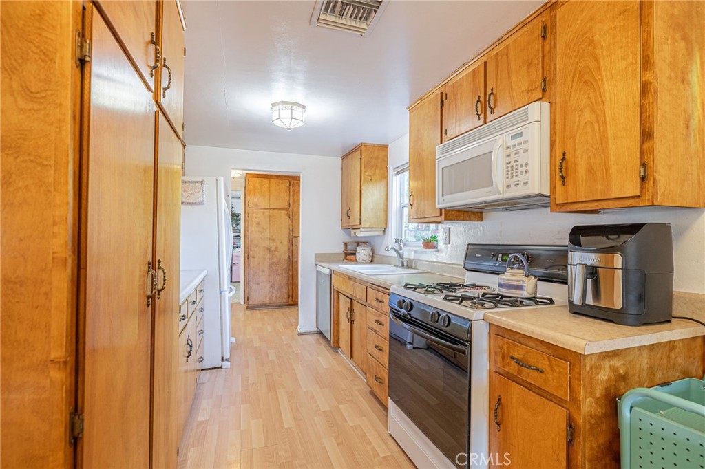 MLS #SR25254818 image #13