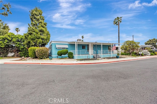 Detail Gallery Image 30 of 37 For 2755 Arrow Hwy #3,  La Verne,  CA 91750 - 2 Beds | 2 Baths