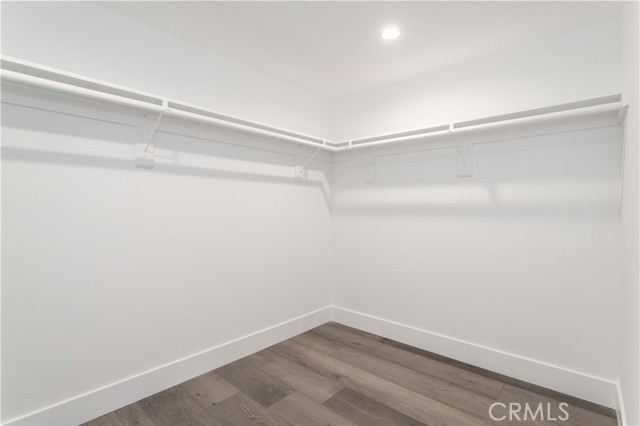 1032 N Oxford Avenue, Los Angeles CA: https://media.crmls.org/medias/eecd79a9-6fcb-4a75-93b8-dd72d250cd3b.jpg