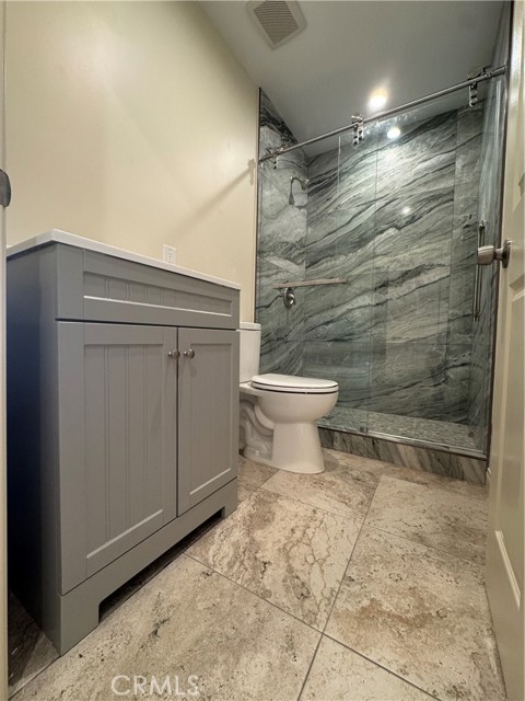 11316 White Oak Ave, Granada Hills CA: https://media.crmls.org/medias/eecdbcd5-c04b-49c5-af07-53e77eafd7ee.jpg