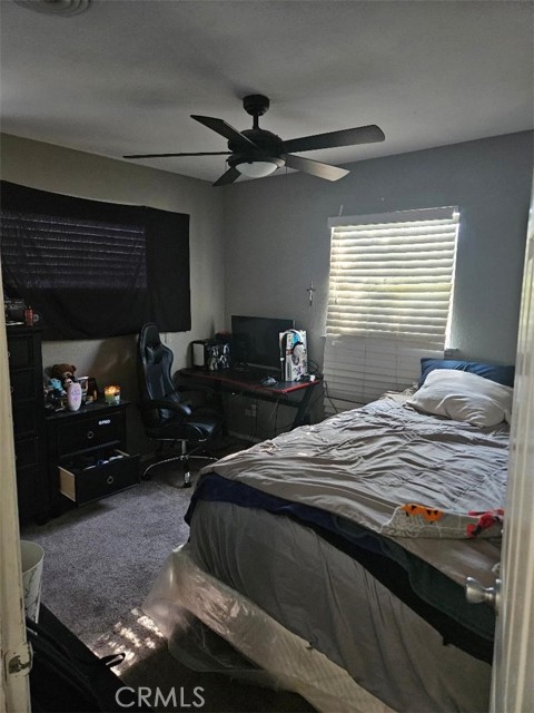 Detail Gallery Image 4 of 16 For 19263 Easton, Rialto,  CA 92376 - 3 Beds | 1/1 Baths