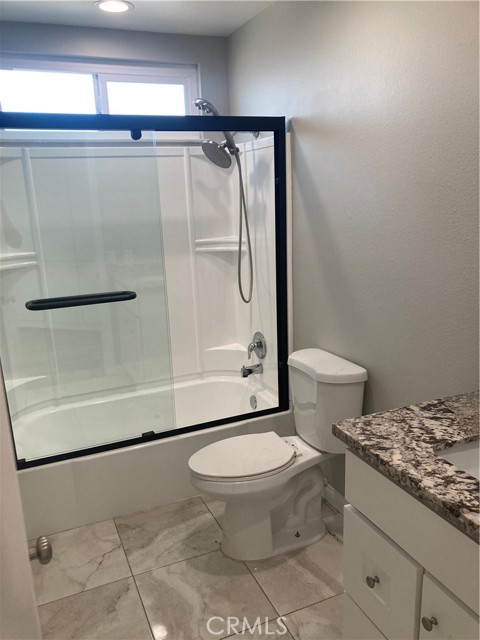 24845 Lagrima, Mission Viejo CA: https://media.crmls.org/medias/eece9ce8-0bb4-4e67-bb51-ed6aa4c2aa68.jpg