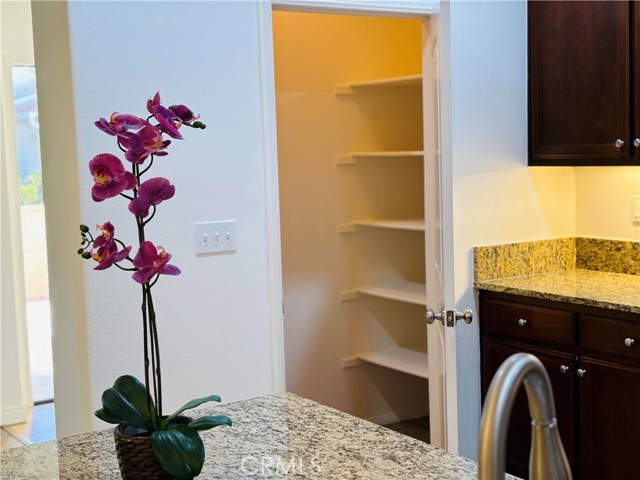 Detail Gallery Image 3 of 20 For 440 Amargosa Way, Corona,  CA 92878 - 3 Beds | 2/1 Baths