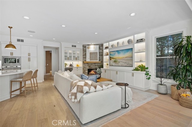 Detail Gallery Image 17 of 55 For 4 Turtle Bay Dr, Newport Beach,  CA 92660 - 5 Beds | 4 Baths