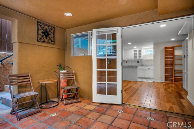 Detail Gallery Image 34 of 50 For 4113 Highland, Manhattan Beach,  CA 90266 - 4 Beds | 3/1 Baths